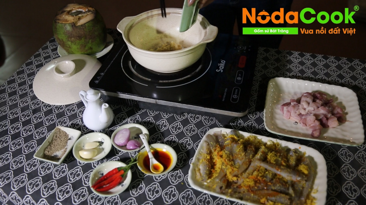 Kho cá thơm ngon với Nồi đất NodaCook Bát Tràng