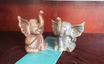 Tượng sứ chú voi con ngộ nghĩnh tặng bé 