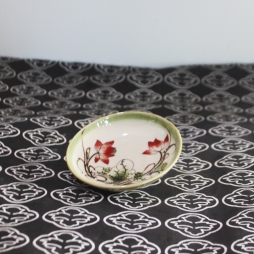 Đĩa sứ đựng gia vị Xanh rêu cổ vẽ sen đỏ