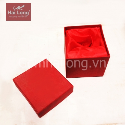 Hộp si lót lụa đỏ