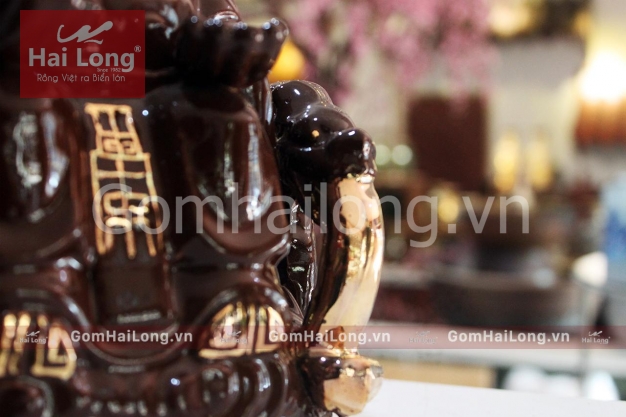 Tượng ông địa gốm sứ Hải Long