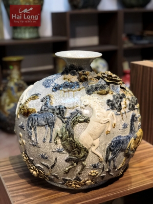 Bình hút lộc mã đáo thành công bằng sứ Hải Long Bát Tràng