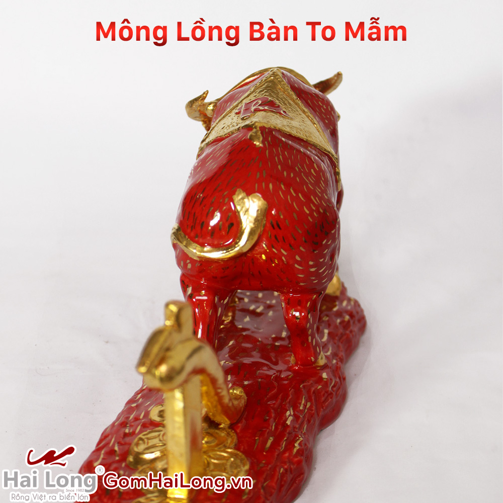 mông lồng bàn to mẫm